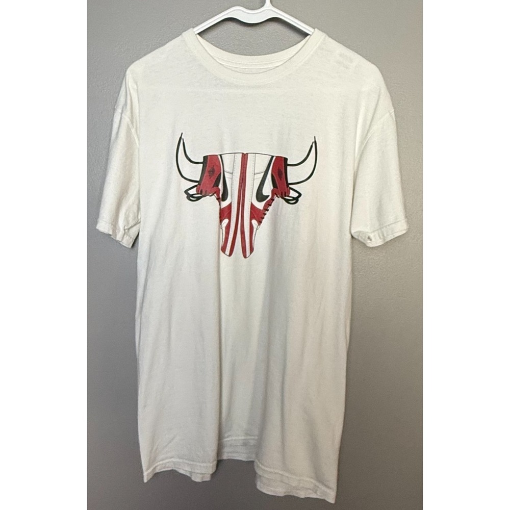 Vintage Y2K Michael Jordan Chicago Bulls Air Jordan One White Men's Tee L
